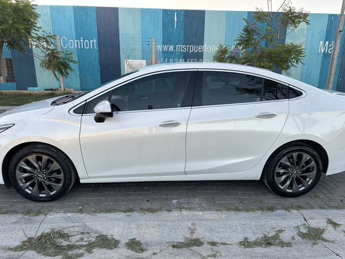 Chevrolet Cruz Ltz + Aut.