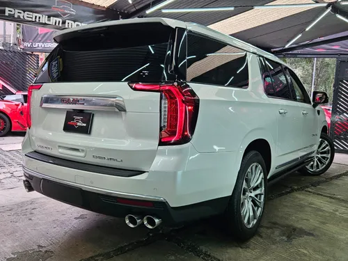 GMC Yukon 6.2 Denali 8 Vel Awd At