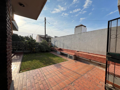 Casa En Venta Zarate