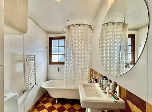 Casa Estilo Inglés Remodelada/ Pedro De Valdivia Norte