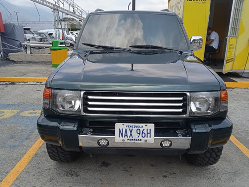 Imagen 2 de 12 de Mitsubishi Montero