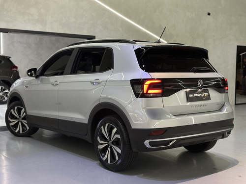Volkswagen T-Cross 1.0 200 TSI TOTAL FLEX COMFORTLINE AUTOMÁTICO