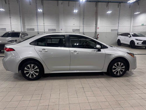 Toyota Corolla 1.8 Hybrid At