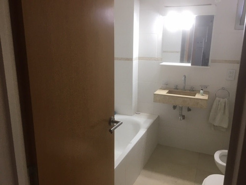 Imagen 5 de 13 de Venta Departamento 2 Ambientes Amplios Ituzaingo Sur