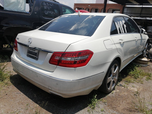 Imagen 2 de 10 de Mercedes E 250 Por Partes