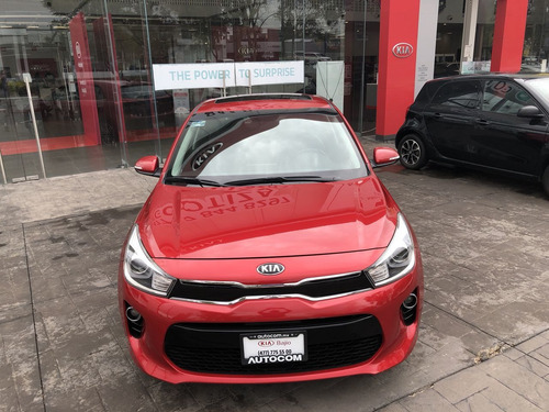 Imagen 2 de 15 de Kia Rio 5 Puertas