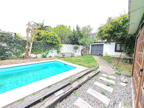 Imagen 13 de 14 de Venta Casa 2 Dormitorios Piscina Barbacoa - Mercado Modelo