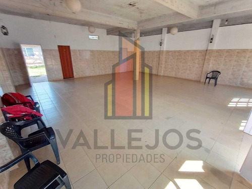 Local Con Parque | Escritura | Propiedad + Fondo De Comercio