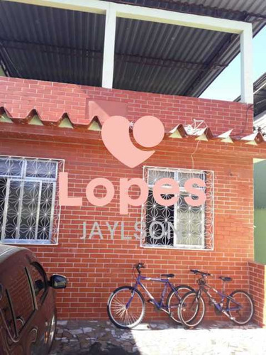 Imagem 2 de 15 de Casa - 03 Quartos - Ramos - 539264