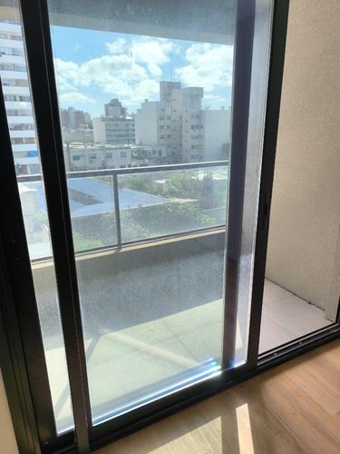 Venta Apartamento Monoambiente Con Terraza En Malvín