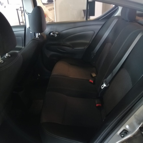 Imagen 13 de 14 de Nissan Versa 2019