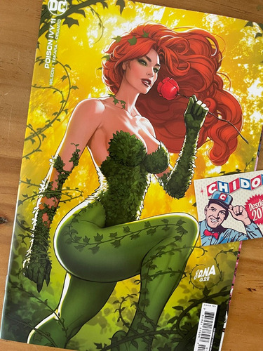 Comic - Poison Ivy #11 David Nakayama Cover Sexy