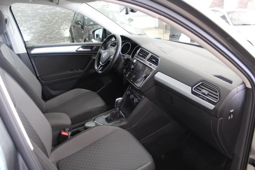 Volkswagen Tiguan Gris
