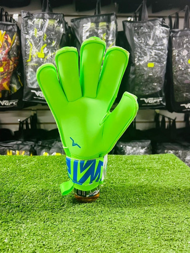 Imagen 4 de 6 de Guantes De Arquero Vgfc Thunder Junior