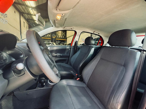 Volkswagen Gol 1.6 Cl Sradio Mt