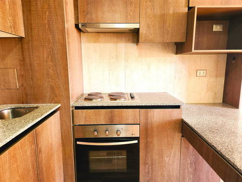 Arriendo Depto 2d Con Gc Incluidos/e Central (83499)
