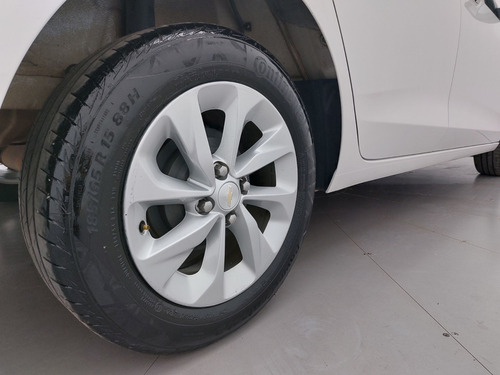 Chevrolet Onix 1.0 FLEX PLUS LT MANUAL