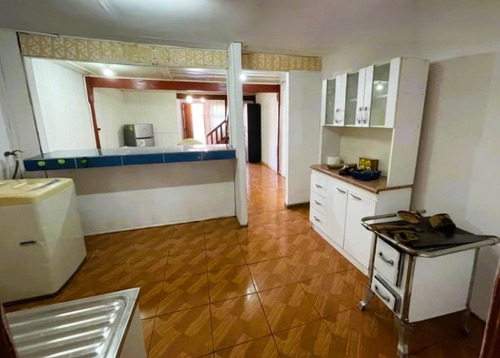Vende Casa Con Excelente Ubicacion En Padre Las Casas