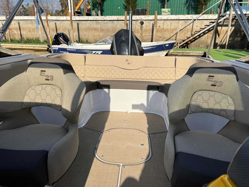 Imagen 18 de 25 de Lancha Open Eclipse 23 Evinrude 300 Hp Ecologico 2 T 2021