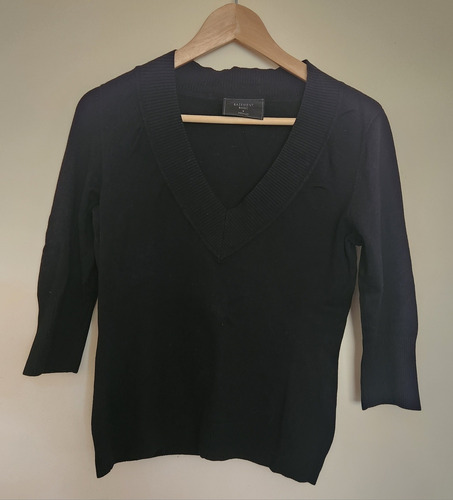 Sweater Mujer Negro Talla M Usado. Impecable. Marca Basement