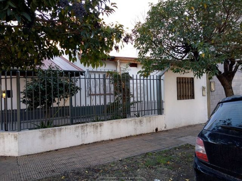 Edificio En Block En Venta Ubicado En Olivos, Zona Norte