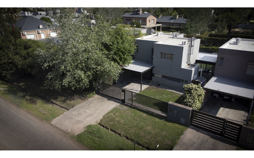 Imperdible Casa En Fisherton!