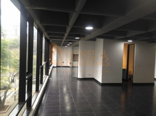 Imagen 27 de 30 de Oficinas En Arriendo Poblado 643-4645