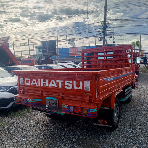 Daihatsu Delta Cama Corta 2000 Financiamiento Disponible