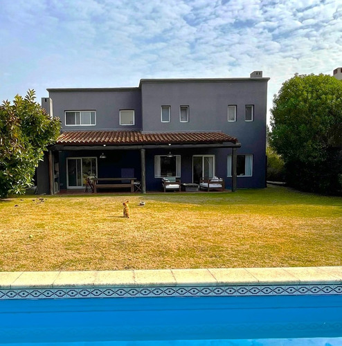 Casa En Venta En Santa Barbara, Tigre, G.b.a. Zona Norte