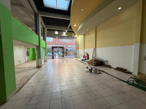 Local Comercial 270 M² Cubierto - 2 Cuadras Plaza San Justo Y Peatonal - S.justo (ctro)
