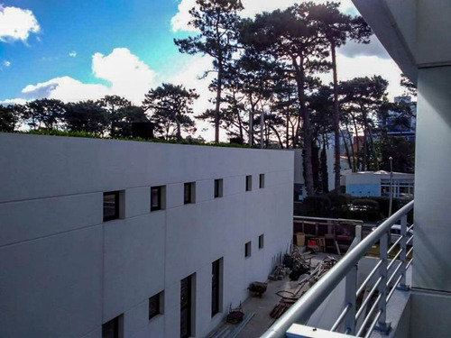 Apartamento 1 Dormitorio En Roosevelt, Punta Del Este