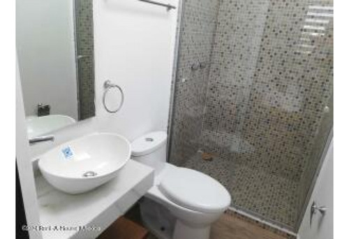 Venta. Cerrito Colorado - Casa Para Entrega Inmediata, 3 Recamaras