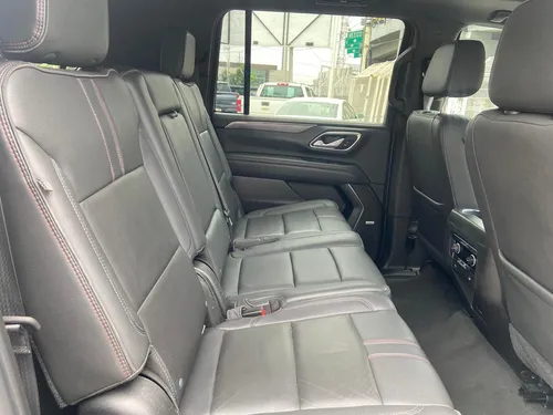 Chevrolet Suburban 5.3 Rst 4X4 At