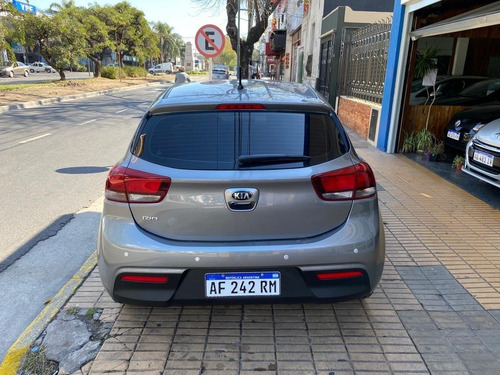 Imagen 4 de 12 de Kia Rio Sx 1.6 Automático 2022