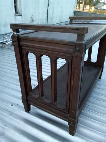 T-rara Mesa Tv Bar En Plástico Símil Madera 80 X 40,5 X 61,3 (Usado)