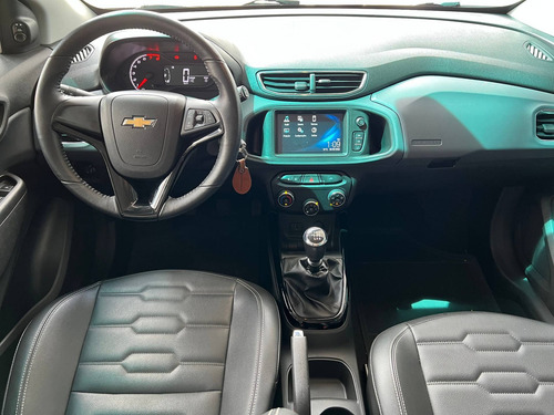 Imagem 8 de 10 de Chevrolet Onix 1.4 Mpfi Ltz 8v Flex 4p Manual
