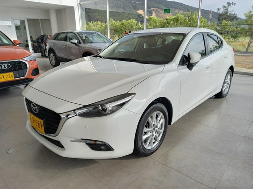 Mazda 3 Touring At