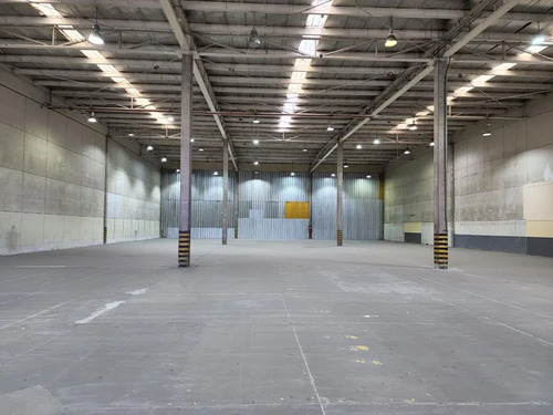 Arriendo Bodegas. Recoleta