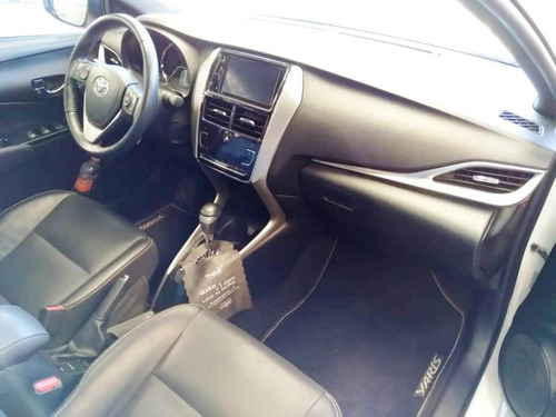 Imagem 4 de 11 de Toyota Yaris Hatch Yaris Xls 1.5 Flex 16v 5p Aut. Flex Auto