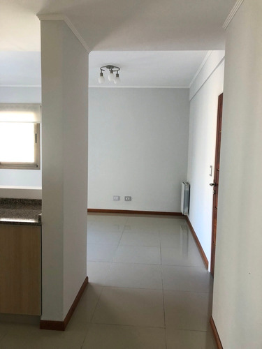 Imagen 11 de 14 de Departamento En Venta Pilar. Oportunidad! 2 Ambientes!