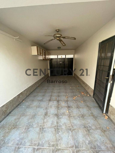 Imagen 5 de 9 de Casa En Dos Plantas Godoy Cruz