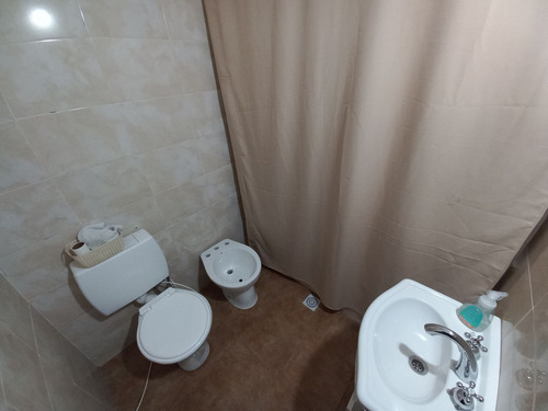 2 Locales Y Dpto Con Fondo + Dptos A Terminar En Planta Alta
