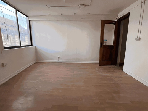 Arriendo De Oficinas En Centro De La Unión.
