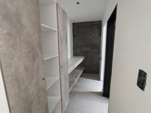 Siete Soles Verandas Casa Estrenar Una Planta