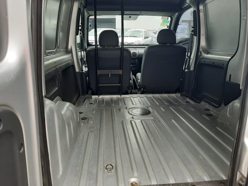 Imagen 5 de 7 de Renault Kangoo 1.5 Furgon Ph3 Confort 1plc 2016 Aa451