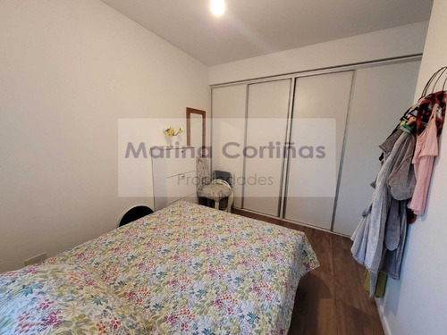 Imagen 16 de 17 de Departamento 2 Ambientes Con Balcón Al Frente, Terraza Y Parrilla.