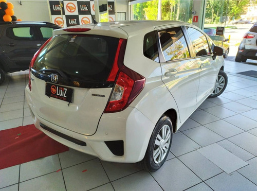 Imagem 4 de 6 de Honda Fit 1.5 Dx 16v Flex 4p Automático