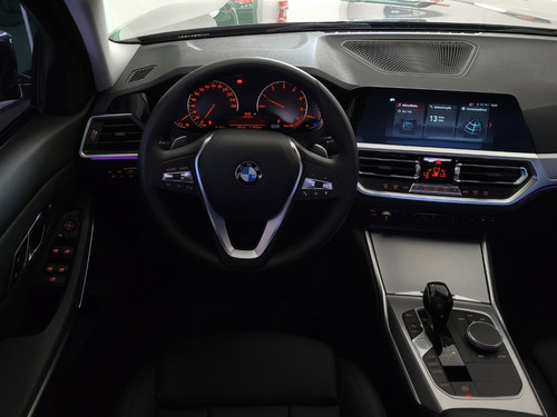 Imagem 15 de 18 de Bmw 320i 2020