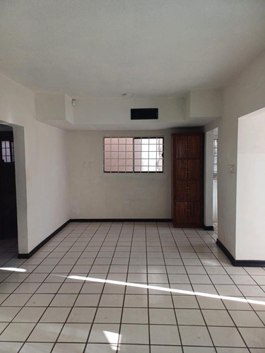 Casa Sola En Renta En Paseos De Chihuahua I Y Ii, Chihuahua, Chihuahua