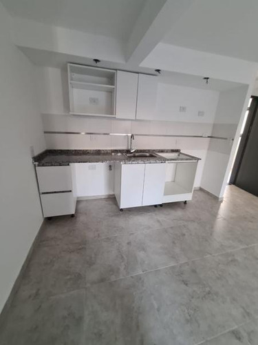 Imagen 26 de 30 de Departamento De Dos Ambientes, En Venta. Morón. Excelente Terminaciones.